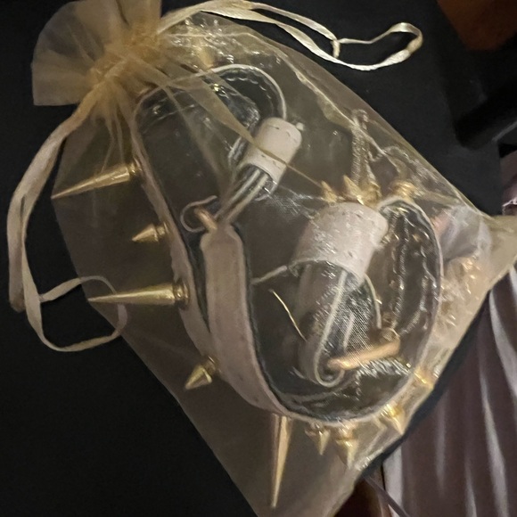 Brand new ✨🍯Honey dust🍯✨ pieces from elmboldxnthepeople - (choker/cuff) - Picture 5 of 9